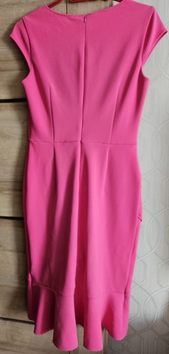 Нова стилна рокля Jake's