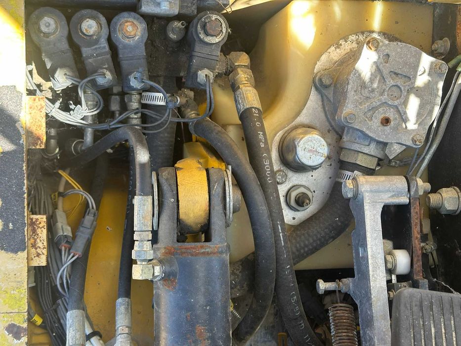 Dezmembrez stivuitor HYSTER cu motor pe gas/ GPL