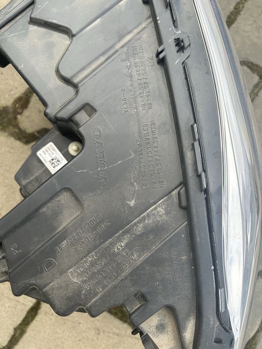 Vand far Volvo Xc 90  an 2018