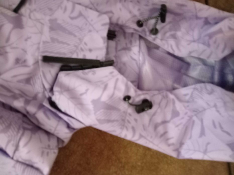 Продам куртку фирменную