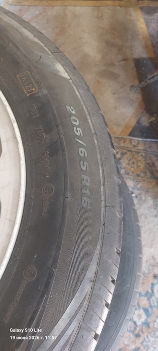 Продам диски с резиной