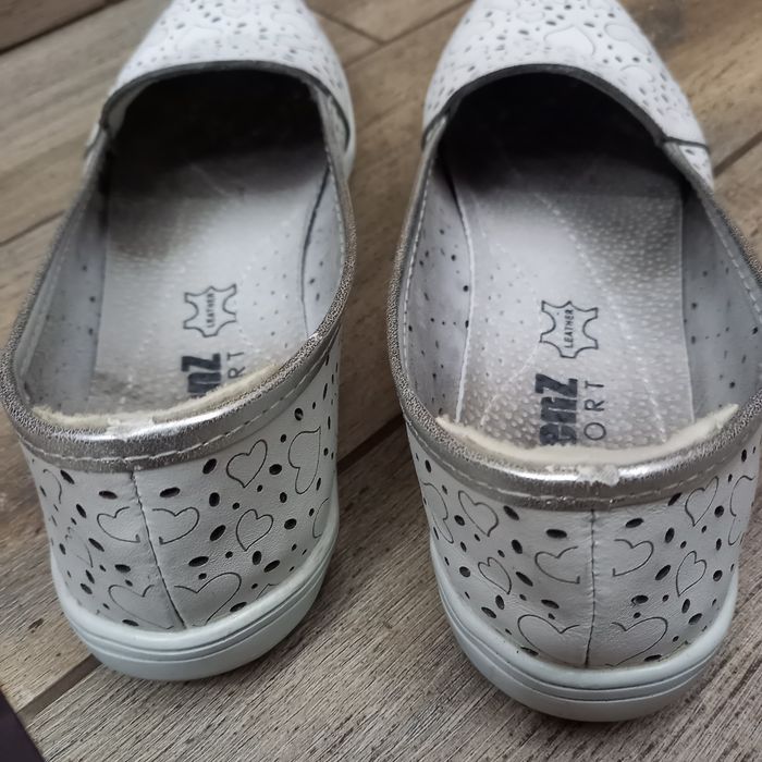 Espadrile albe din piele