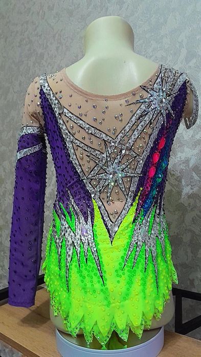 Новый купальник на рост 122'130'см.6-8лет.