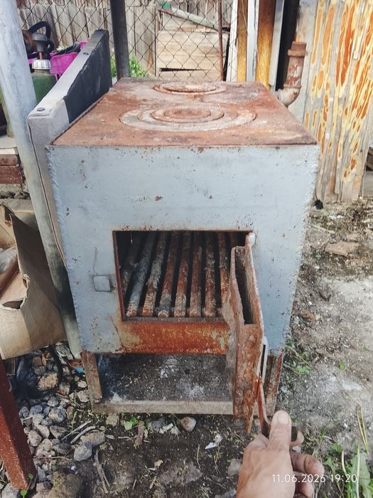 Продам котел печку