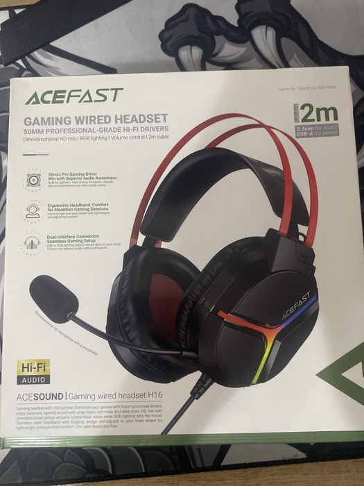 Продам игровые наушники с микрофоном ACEFAST