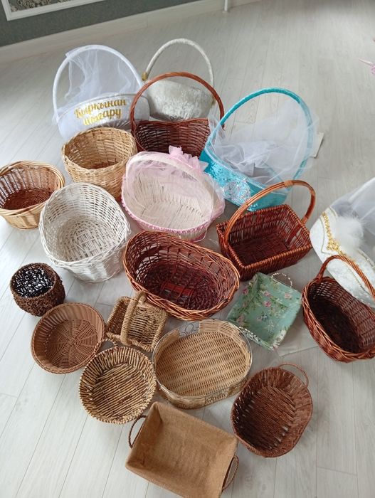 Корзины продам разные