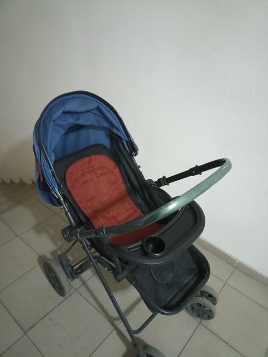 Продам детскую коляску