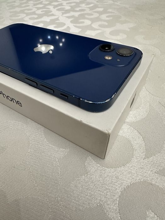 Синий Iphone 12, 64gb