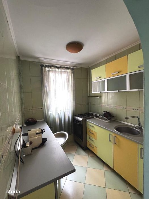De inchiriat 2 camere 50 mp Bld Brancoveanu + loc parcare, 390 euro