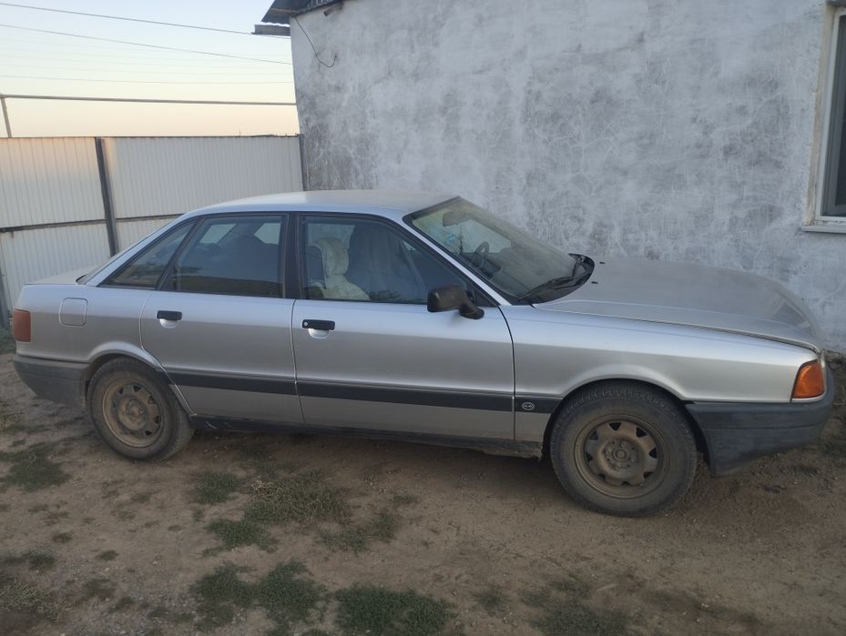 Продам Ауди 80 1990