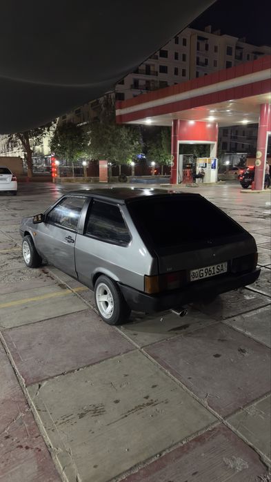 Lada vaz 2108 sotiladi yoki obmen