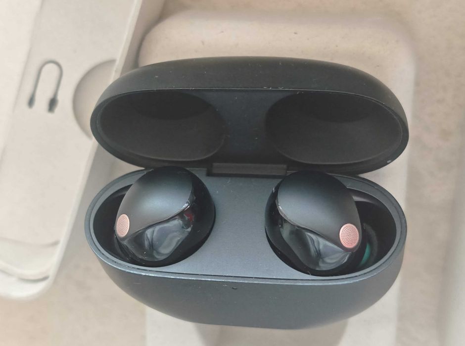 Sony WF-1000XM5 – Премиум безжични слушалки с активно шумопотискане