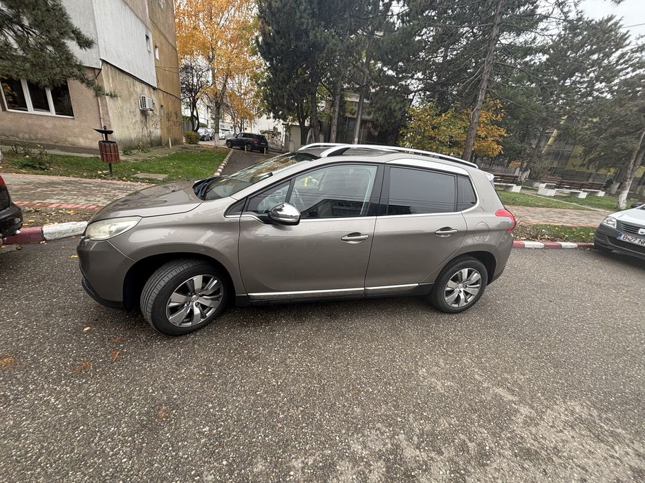 Peugeot 2008 automat 1.6hdi