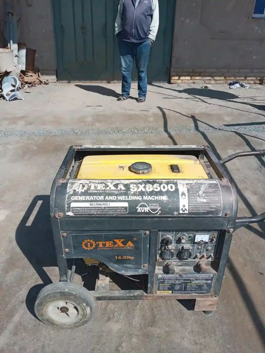 Dvijo narmoni sotladi