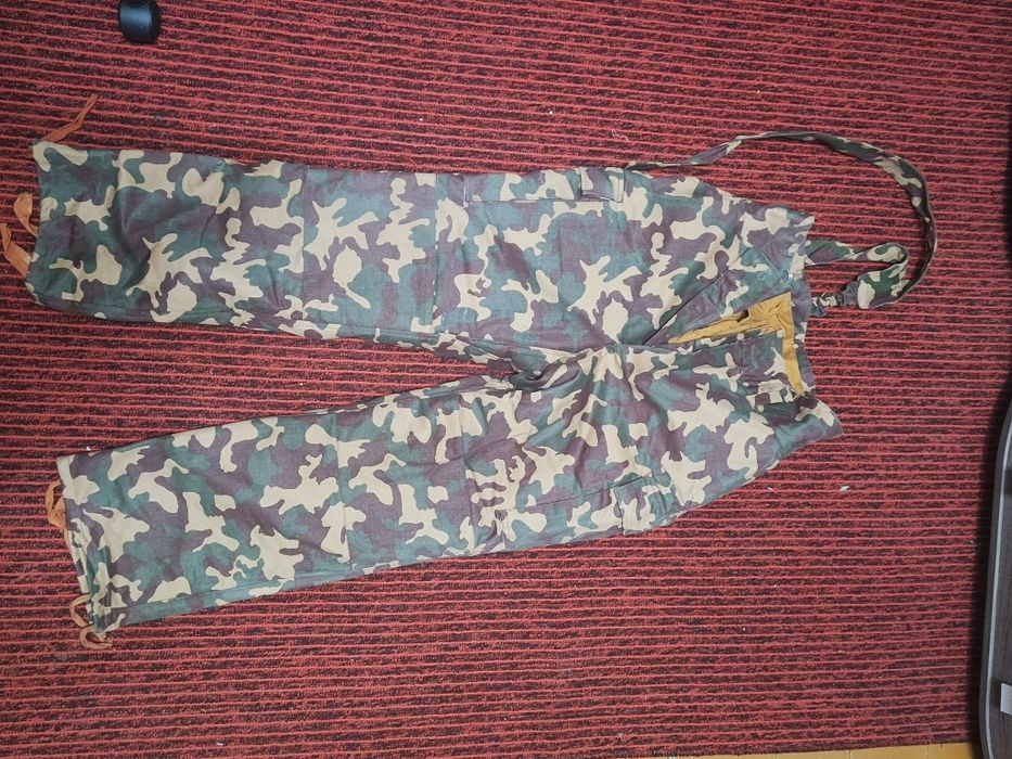 Продам комуфляжный костюм, утеплённый и брюки утепленные  новые.