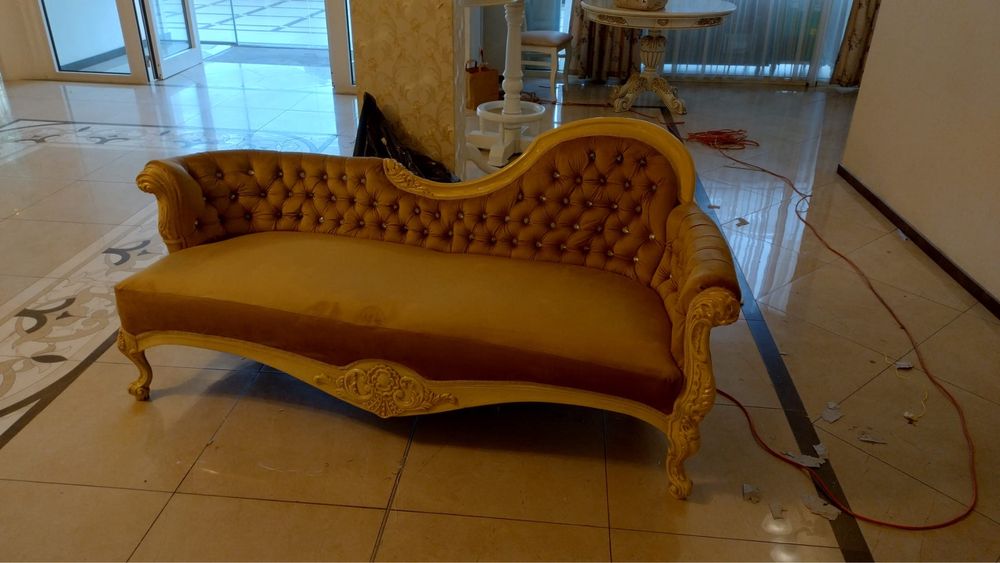 Tapiterie la domiciliu clientului la pret f.avantajos