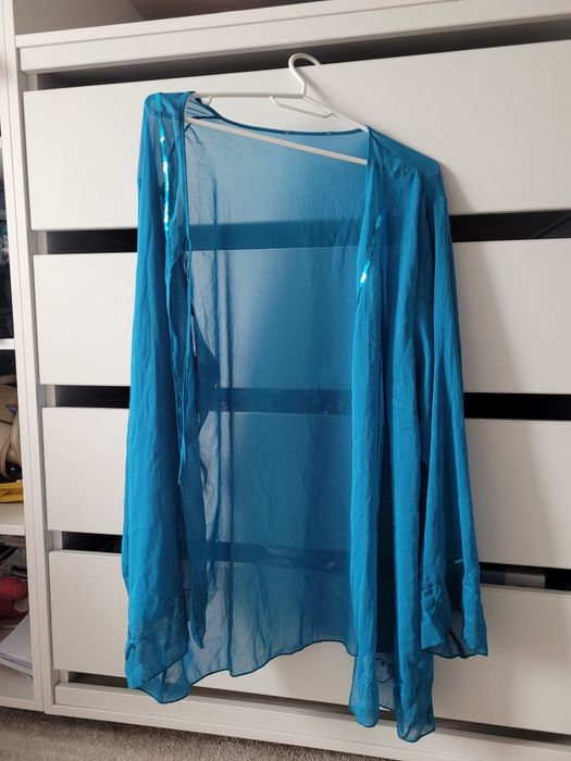 Bluze si rochite pt plaja