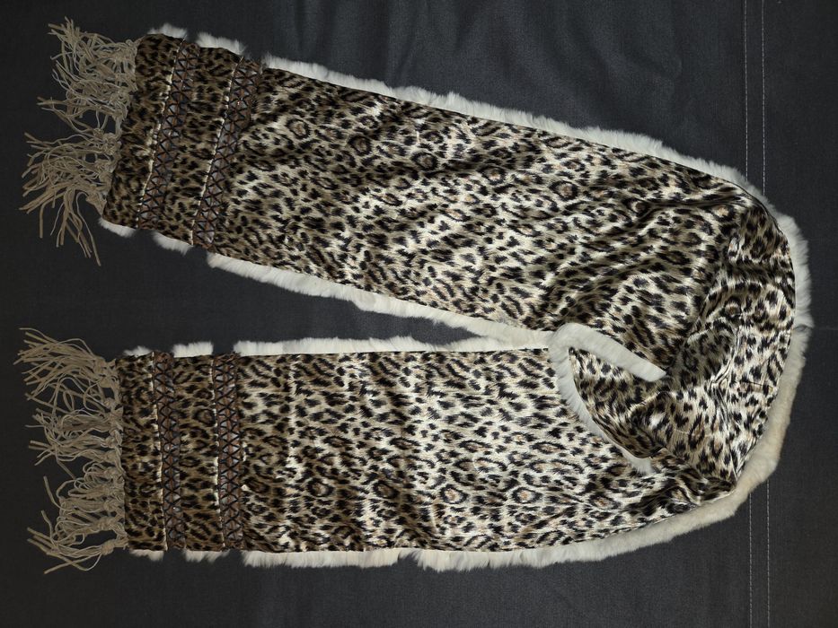 Fular damă cu două fețe: Leopard Print și Blană Ecologică cu Pietre/Ștrasuri