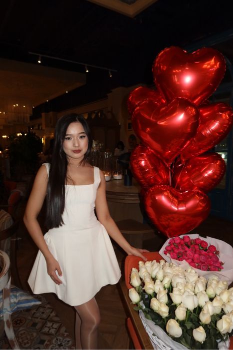 Продам белое платье