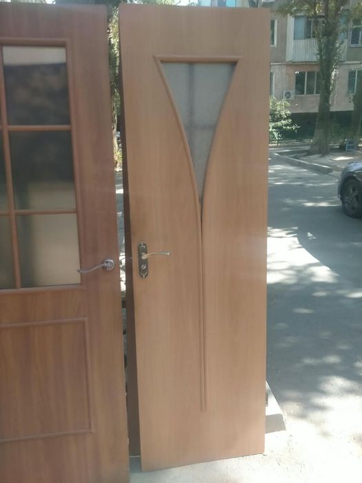 Есік сатылады 24/7
