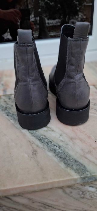 Ghete gri piele Apple of Eden 41