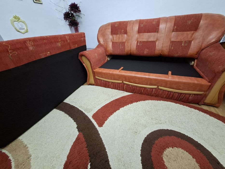 Canapea extensilă(2persoane)