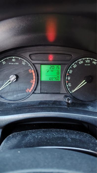 Vând Skoda Fabia 1.2 HTP 2009