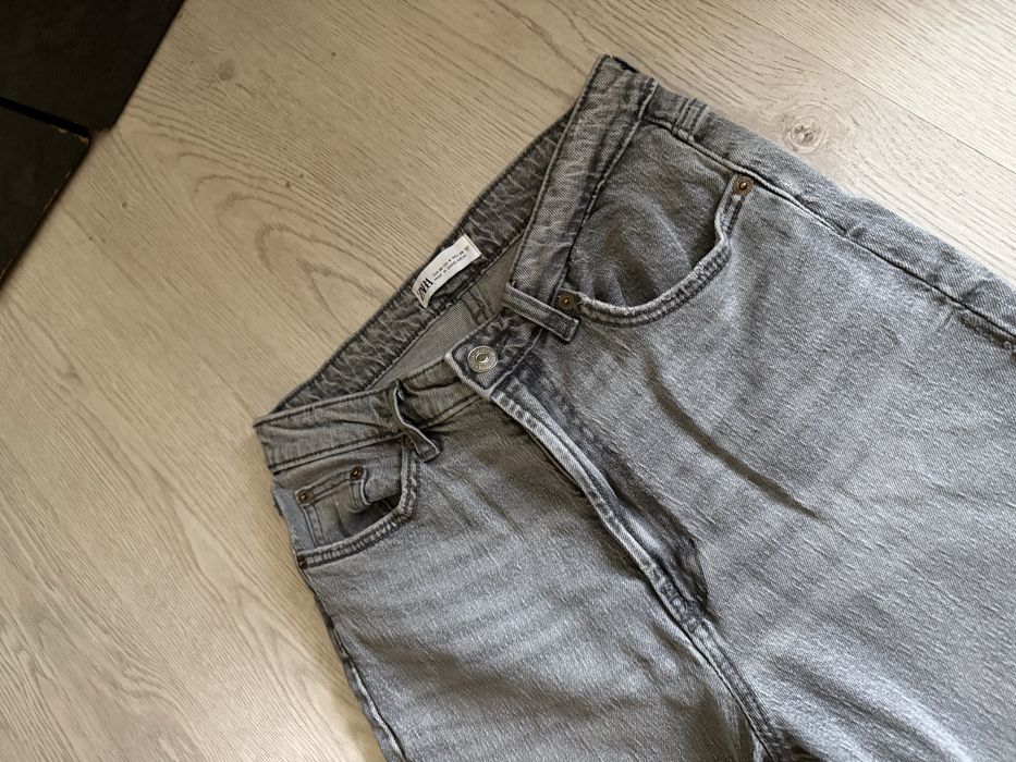 Blugi zara gri 38