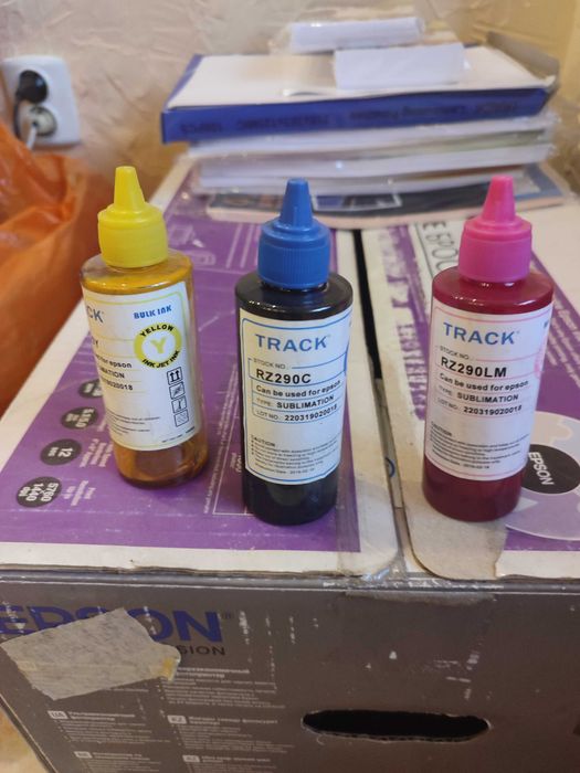 Фотопринтер EPSON L805