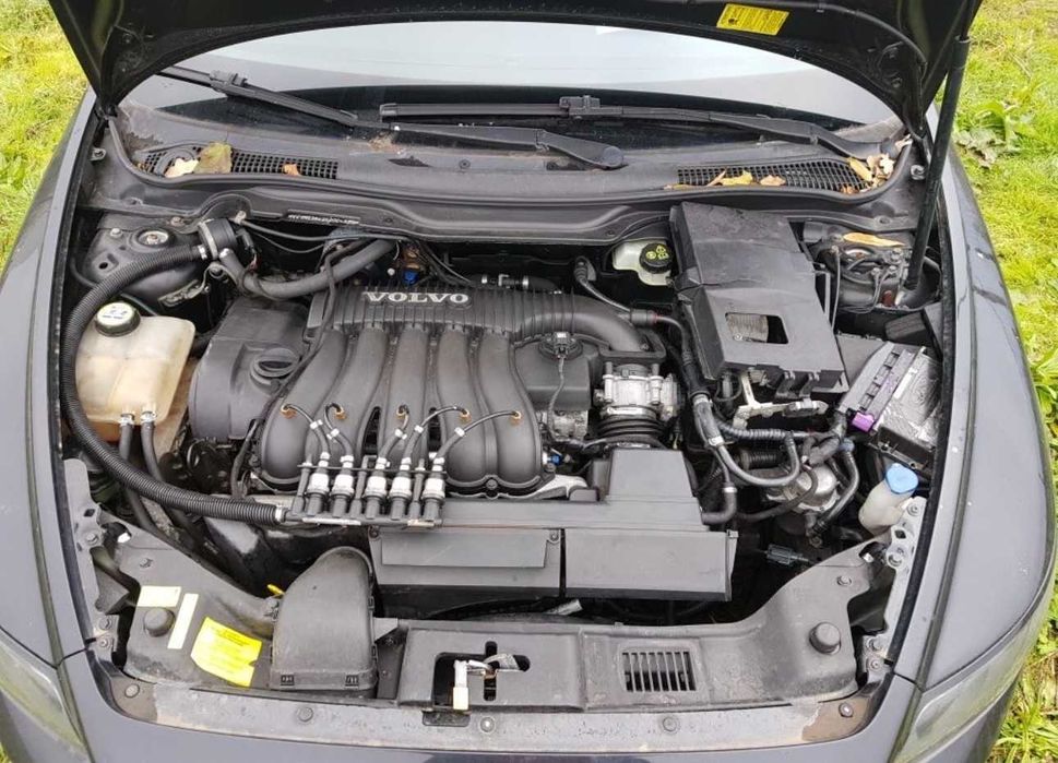 Capota Motor Volvo S40