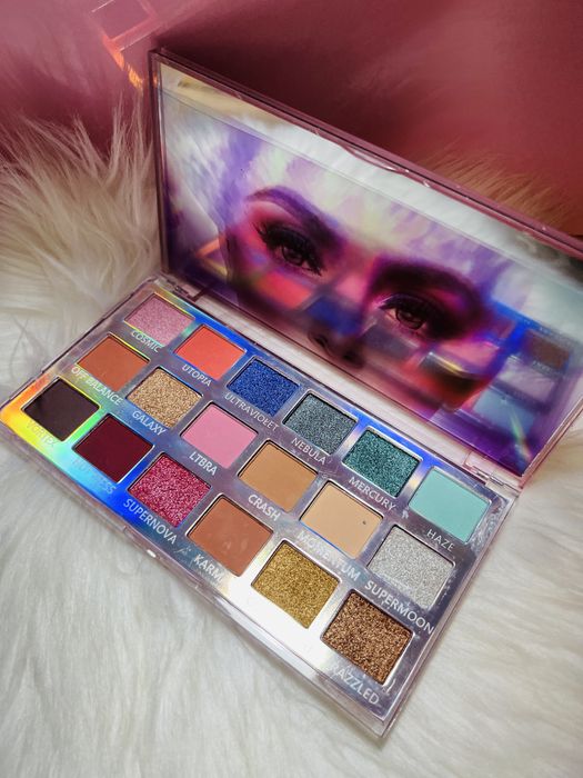 Palete/truse make-up huda beauty/fabbla/too faced