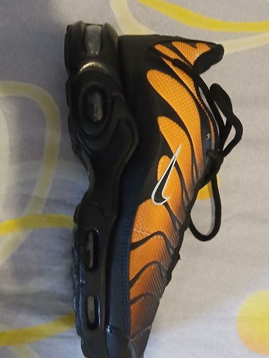 Маратонки NIKE ШОК ЦЕНА