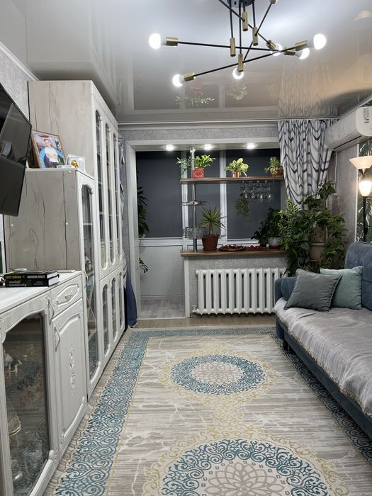 Отличная 2-х комн, Рахмет