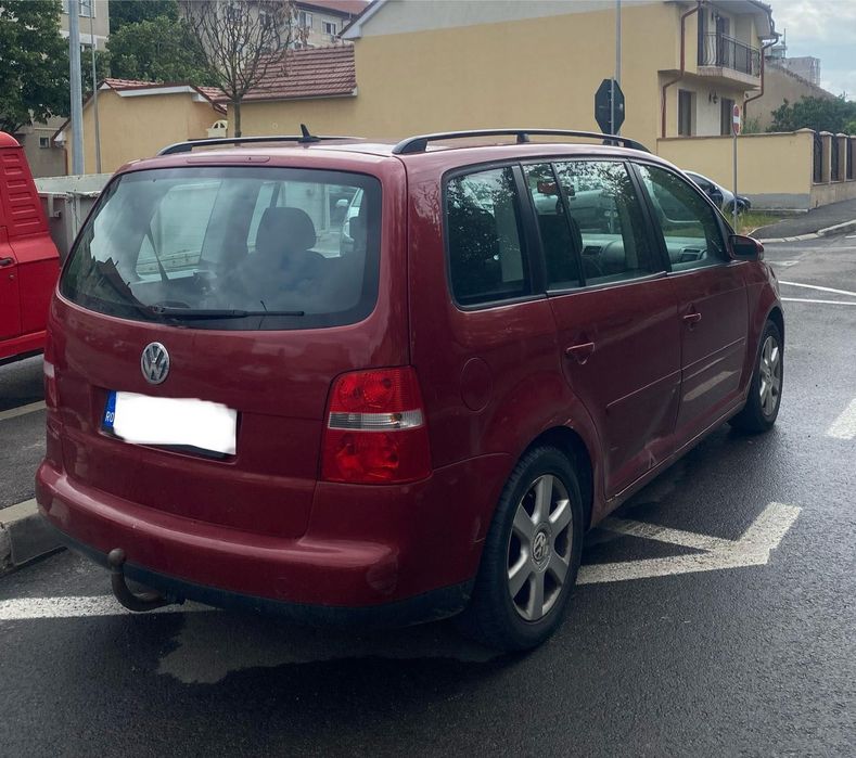 VOLKSWAGEN Touran 2005 — imagine 3