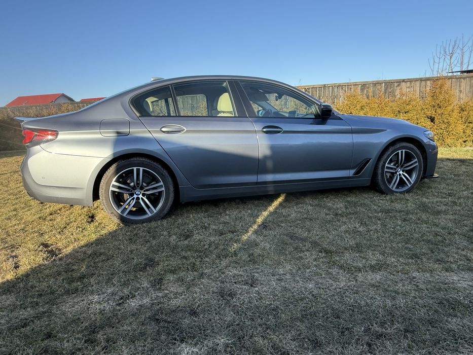 Bmw 530e.         .