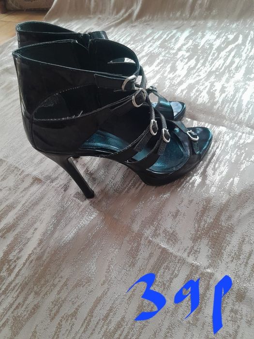 Продам туфли в хорошем состоянии