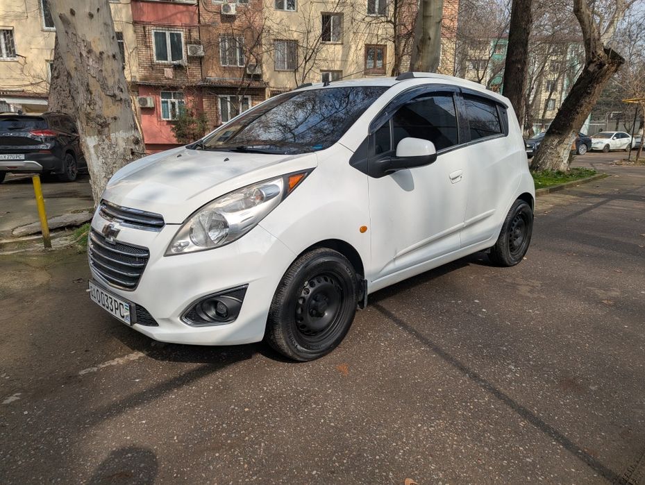 Chevrolet Spark sotiladi