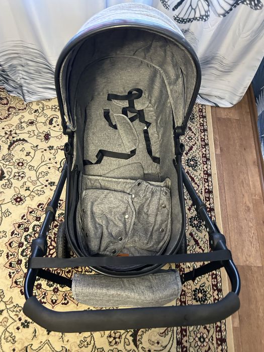 Коляска детская продам