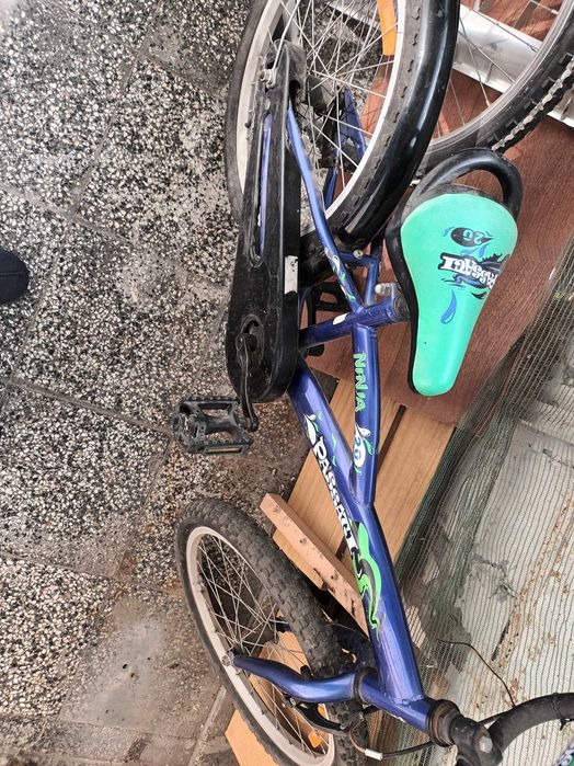 Детски велоаипед пасати в добро състояние