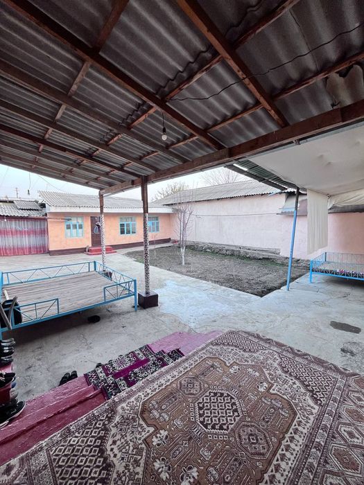 Ахилик махаласида Уй сотилади 7хонали