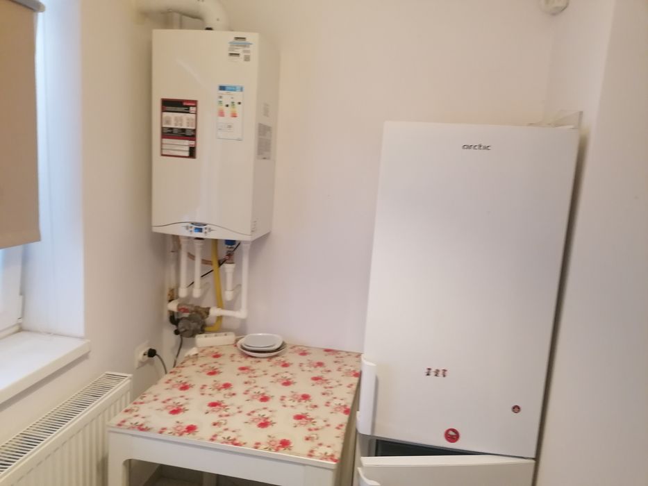 Garsoniera  de închiriat