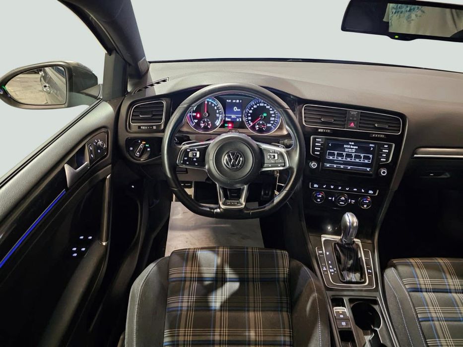 VOLKSWAGEN Golf 2016 — imagine 4