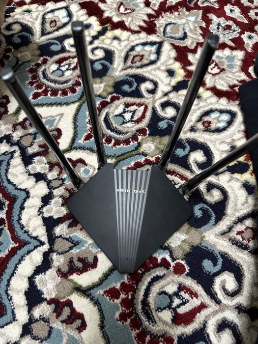 Wifi router edial holatda