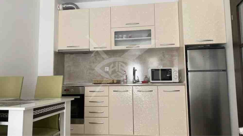 Продава се Двустаен апартамент в Свети Влас - 54 кв.м за 898 €/кв.м - Снимка #2