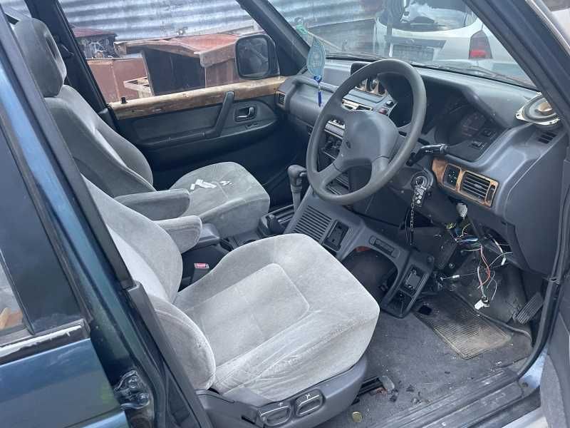 Мицбиши Паджеро V6 3000 Shogun/Mitsubishi Pajero V6 300Shogun на части