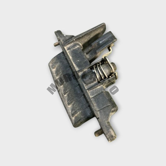 Ручка багажника Мазда 3 Mazda BK