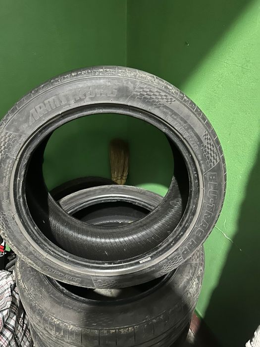 Продается летняя резина!!