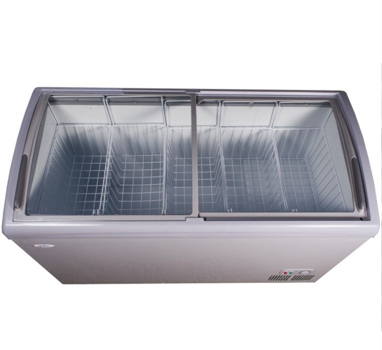 Морозильник очень хорошем состоянии