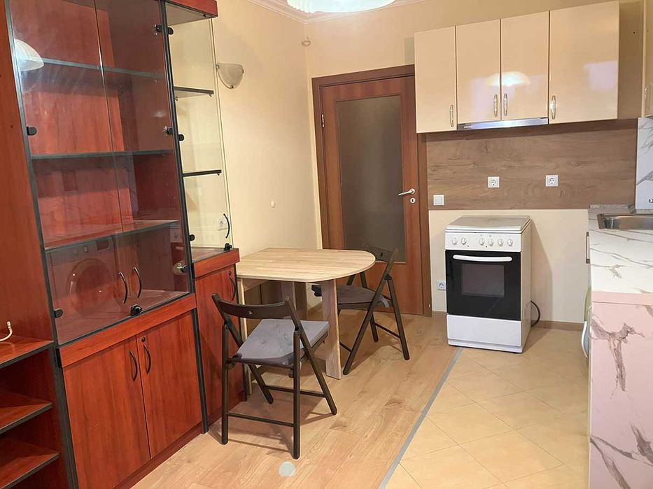 Дава се под наем Двустаен апартамент в София, Център - 40 кв.м за 510 € - Снимка #2