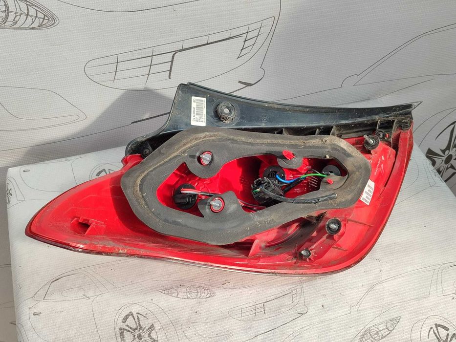 Stop spate dreaptă Opel Mokka 2016 1.6 Diesel 2012-2016 Cod OEM: 42435942 (5G3)